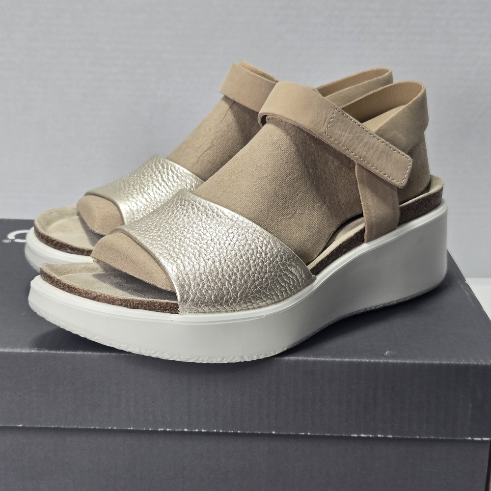 ECCO Women's Flowt Wedge Nubuck Leather Cork Sandals Size 7 - 7.5 - Picture 5 of 14